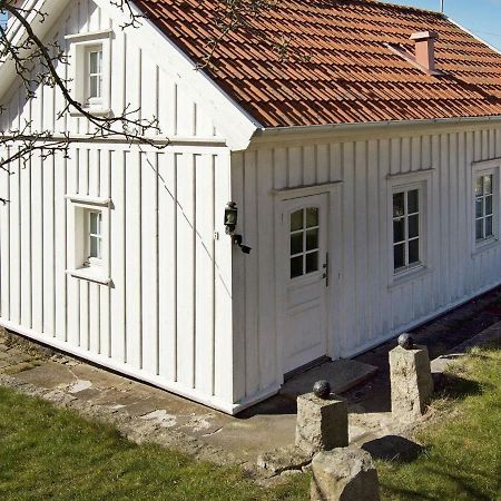 5 Person Holiday Home In Str Mstad Strömstad Exterior foto