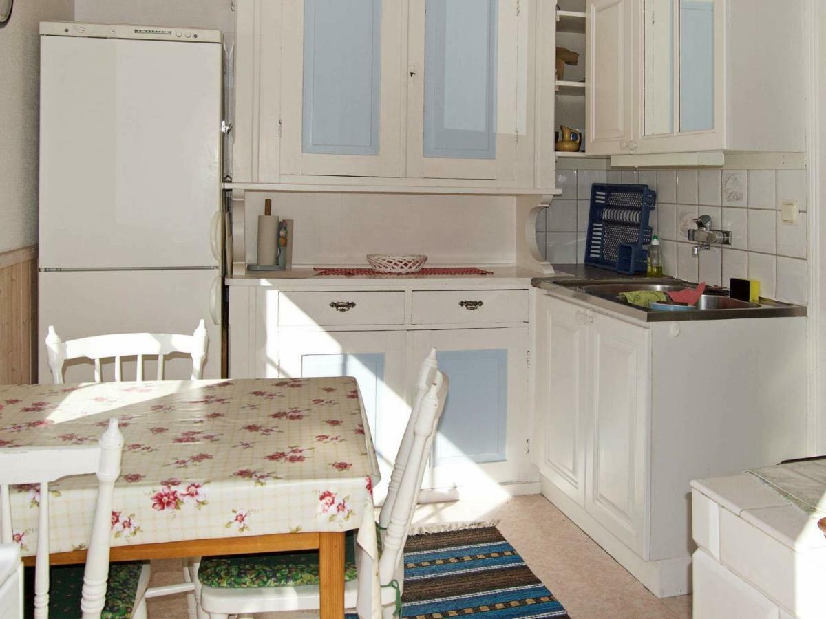 5 Person Holiday Home In Str Mstad Strömstad Exterior foto
